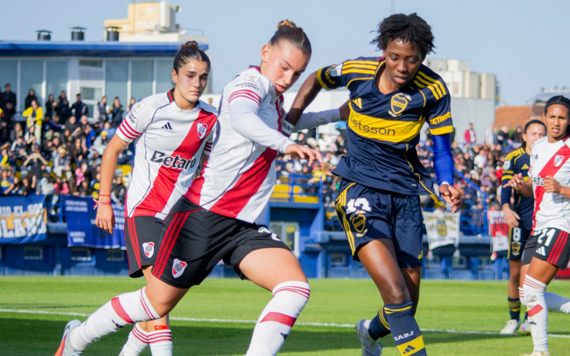 Boca e River se recuperam no Clausura: um por um, todos os Superclássicos do profissionalismo