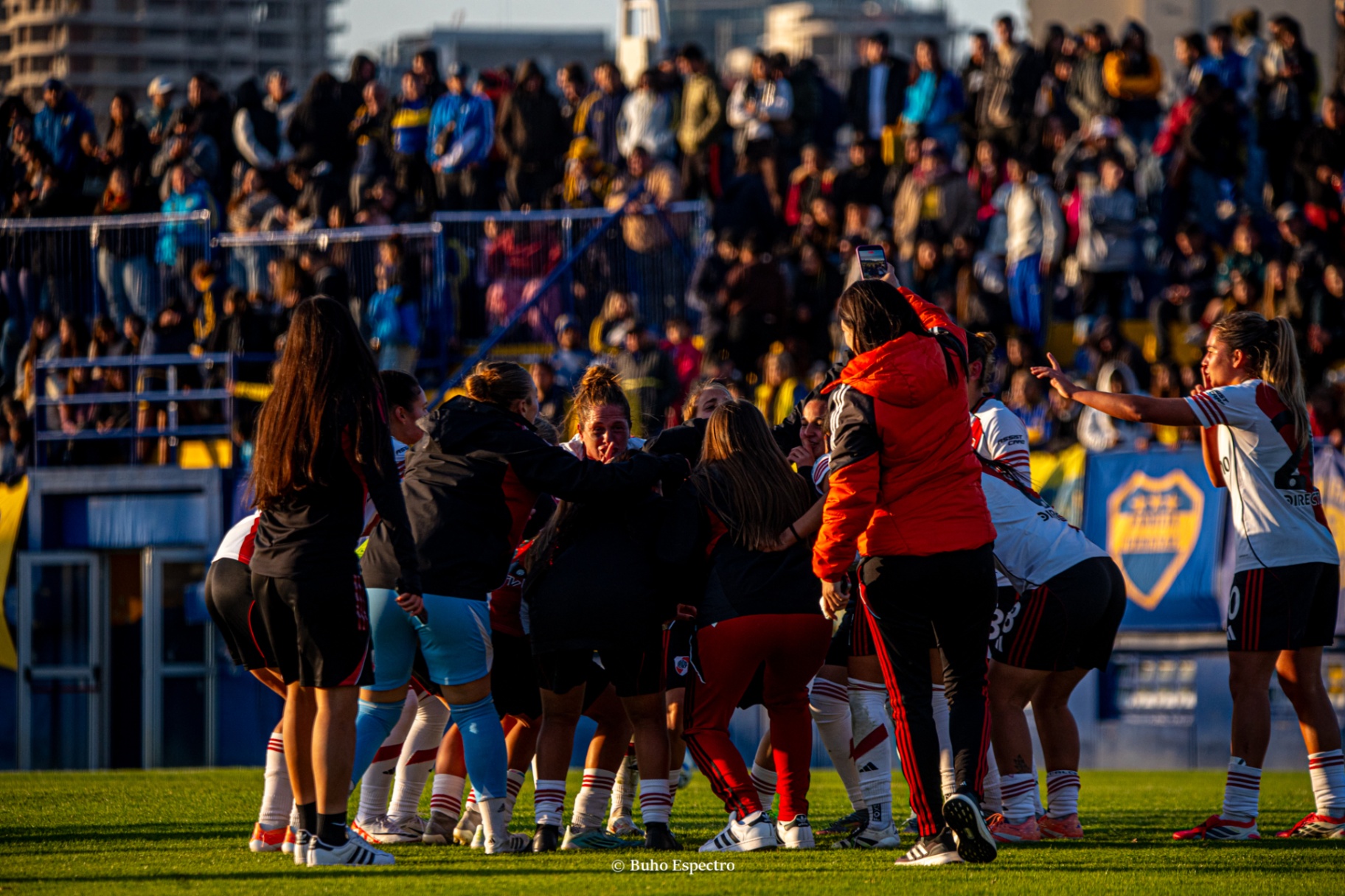 BOCA-RIVER : EL CLASICO PRIMER TORNEO 2026 FECHA 6 - Foto 1