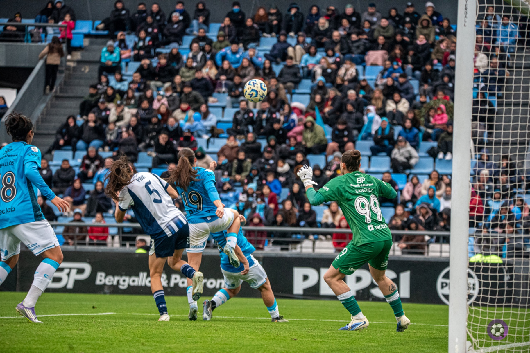 Belgrano VS Talleres PRIMER TORNEO 14-06-26 FECHA 9 - Foto 16