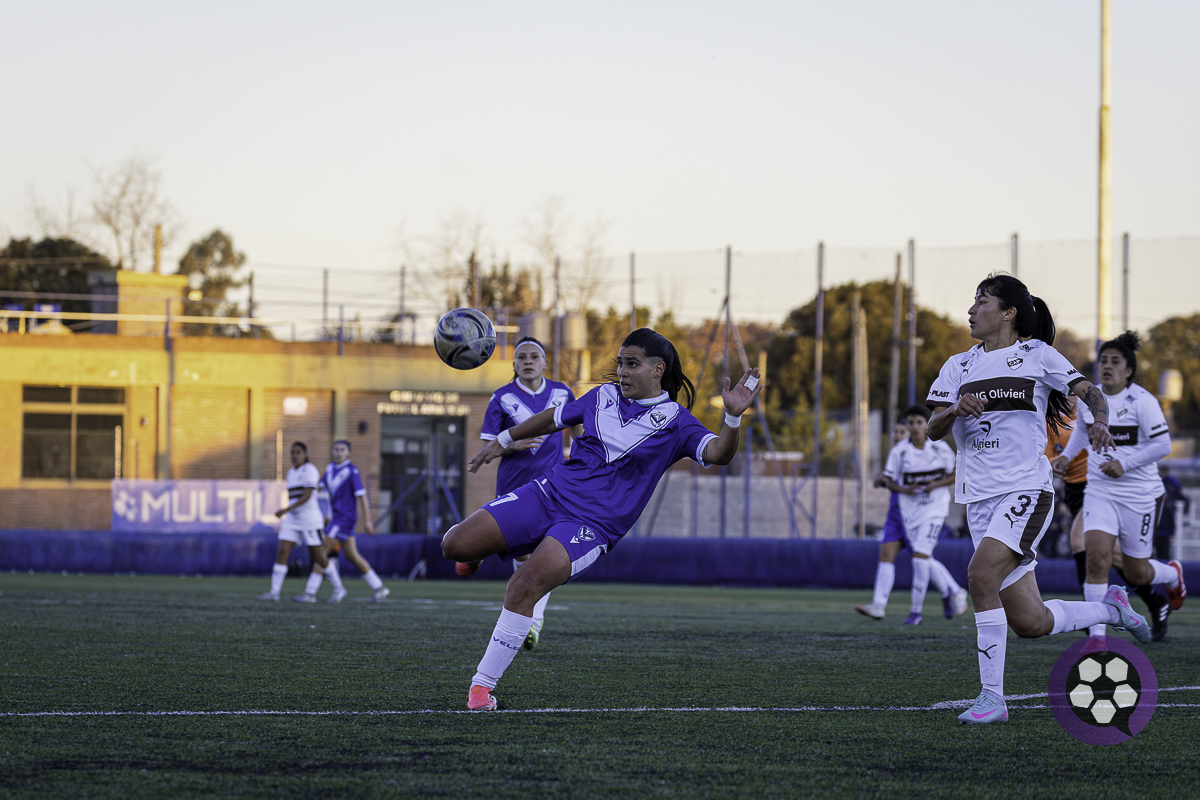 Vélez vs Platense - FECHA 8 PRIMER B 29-06-26 - Foto 12