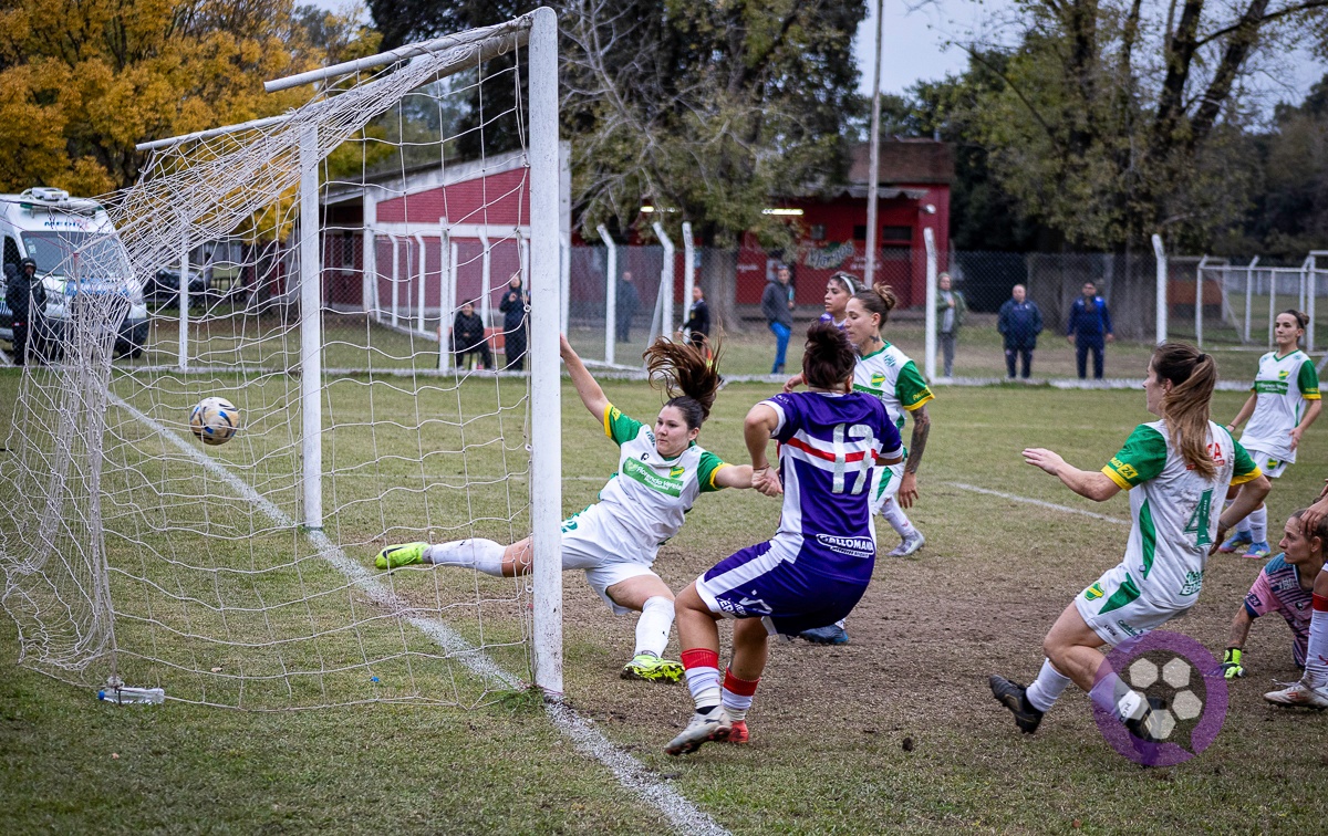 MORON VS DEFENSA Y JUSTICIA - FECHA 5 PRIMERA B TORNEO 2026 - 16/05/2026 - Foto 4