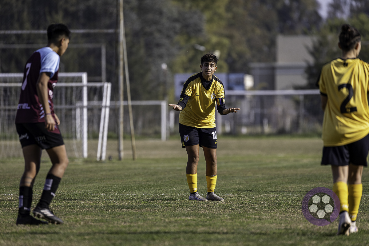 UAI Urquiza vs Comunicaciones- FECHA 8 PRIMER B 27-06-26 - Foto 12