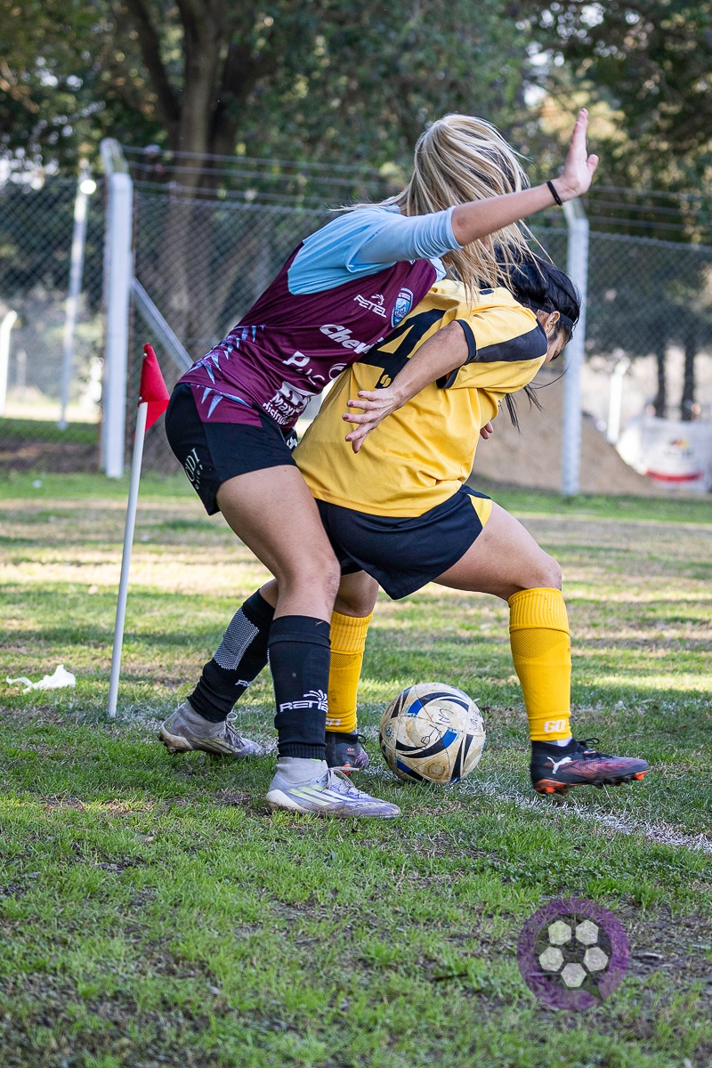 UAI Urquiza vs Comunicaciones- FECHA 8 PRIMER B 27-06-26 - Foto 4