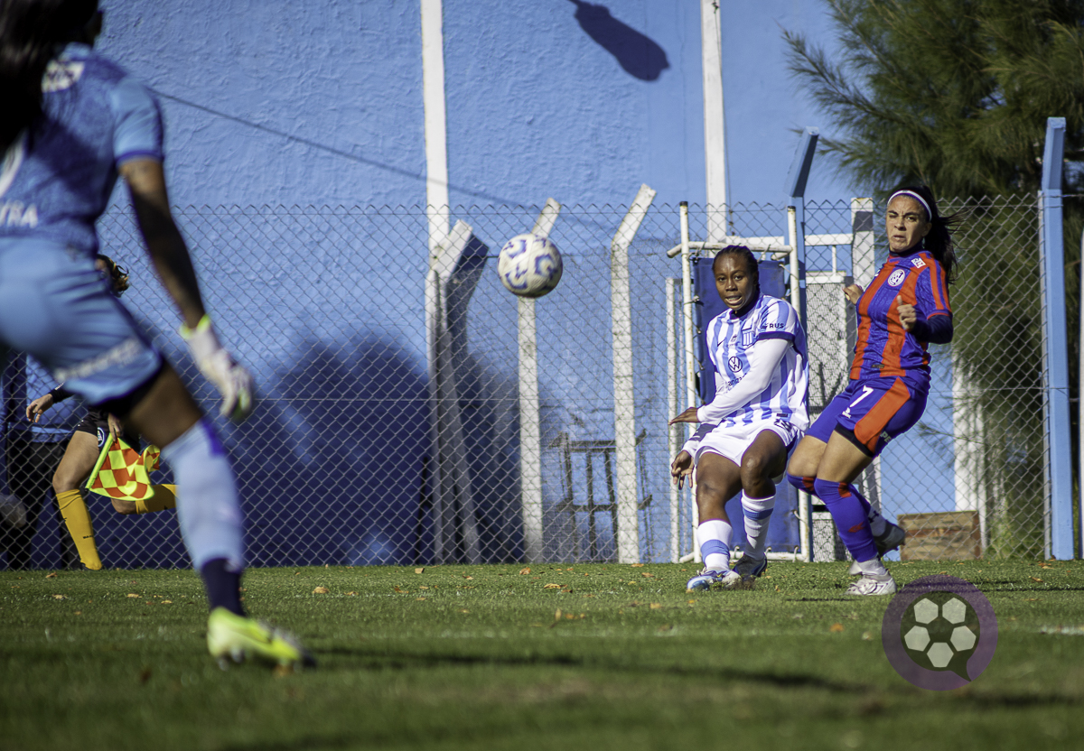 Racing vs San Lorenzo - primer torneo fecha 5 - 03/05/26 - Foto 27