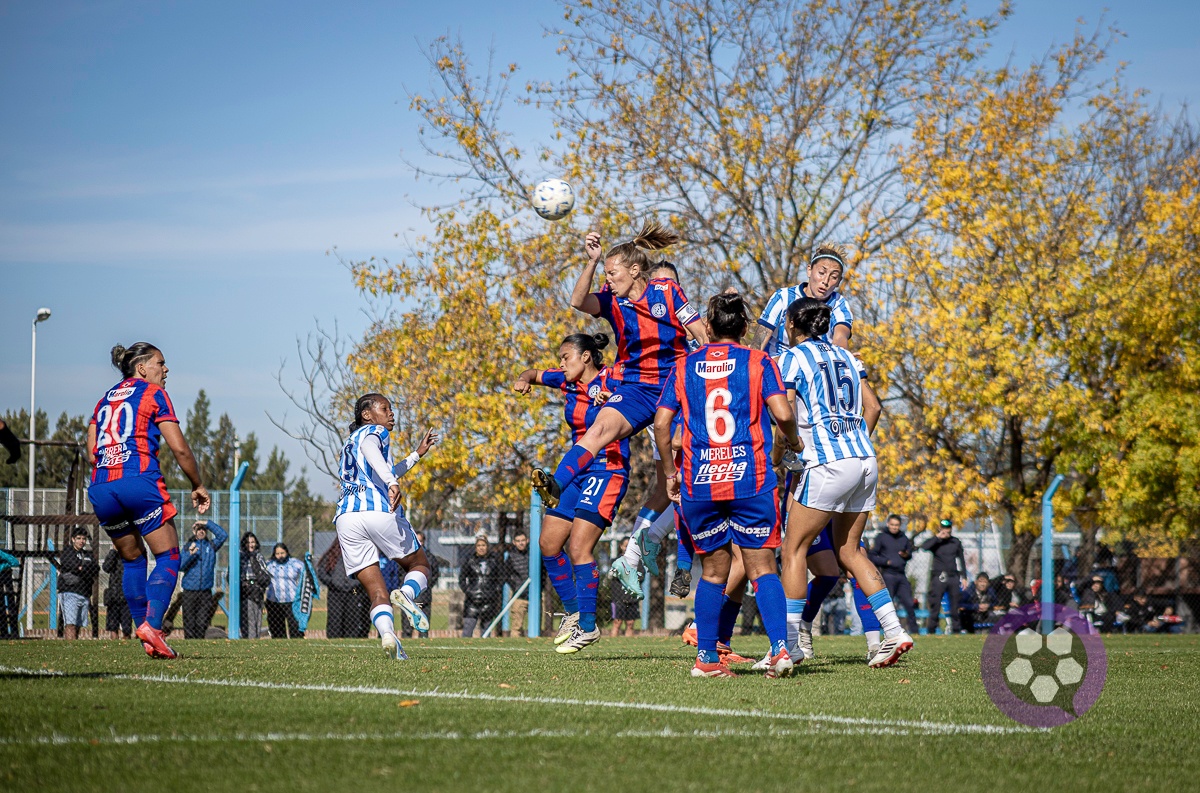 Racing vs San Lorenzo - primer torneo fecha 5 - 03/05/26 - Foto 11