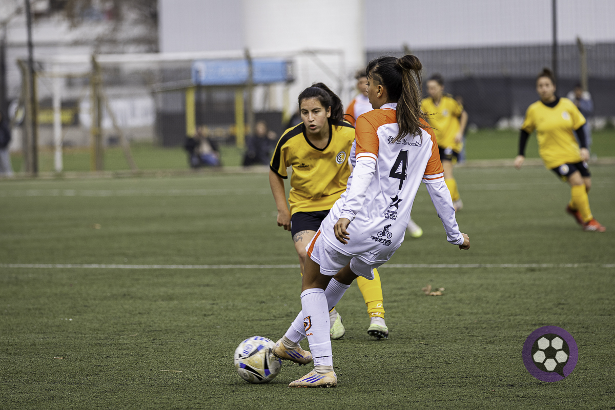Comunicaciones vs Estrella del Sur FECHA 11 PRIMER B 02-08-26 - Foto 6