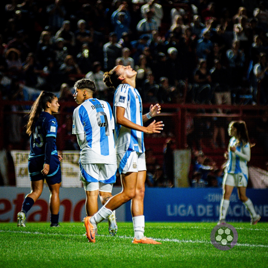 Argentina vs Paraguay - Liga de Naciones - 24/10/2025 - Foto 13