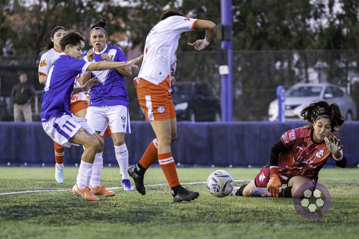 Velez vs Lujan - Fecha 6 Primera B - 30/05/26 - Foto 11