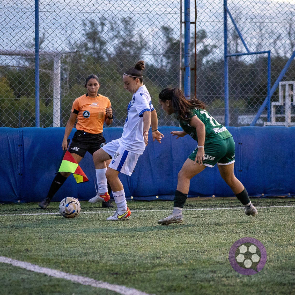 Velez vs Sarmiento - Fecha 2 PRIMERA B TORNEO 2026 - 19/04/2026 - Foto 19