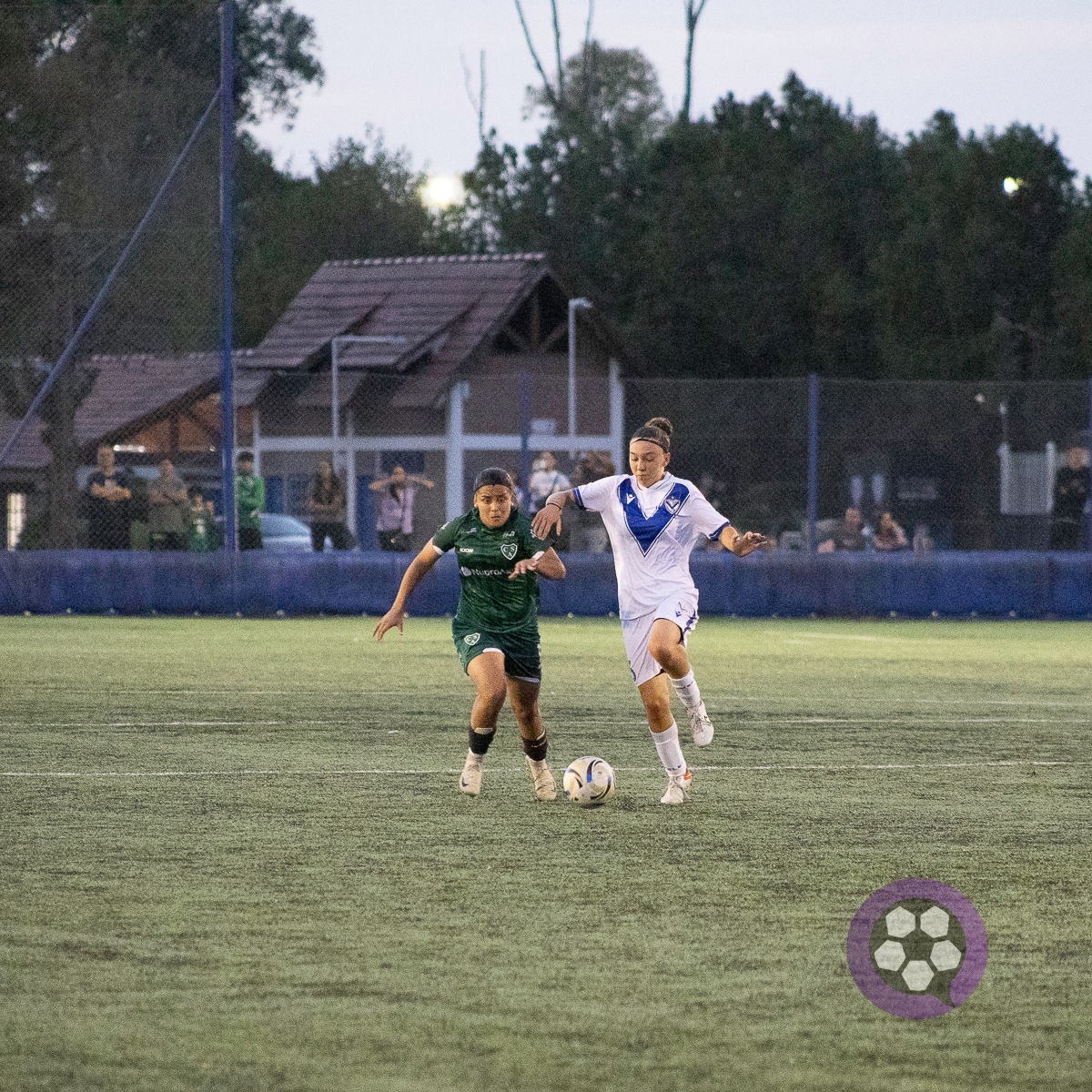 Velez vs Sarmiento - Fecha 2 PRIMERA B TORNEO 2026 - 19/04/2026 - Foto 18