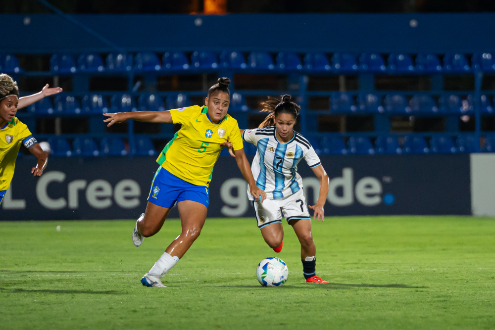 Argentina cay&oacute; ante Brasil en el Hexagonal del Sudamericano Sub 20. (Foto: AFA)