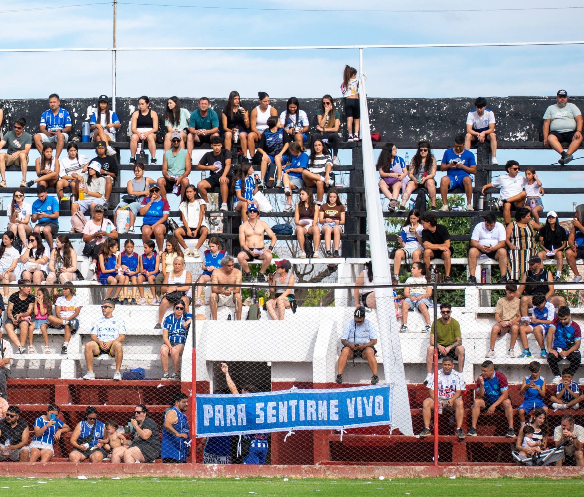 El motivo por el que debió suspenderse la final femenina de la Liga Mendocina